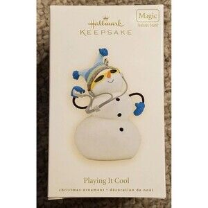 Hallmark PLAYING IT COOL SOUND ORNAMENT 2008